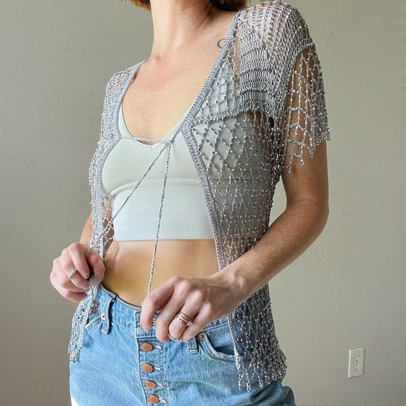 Vintage Style Gray Rhinestone Embellished Crochet Fishnet Front Tie Cardi - Picture 3 of 5